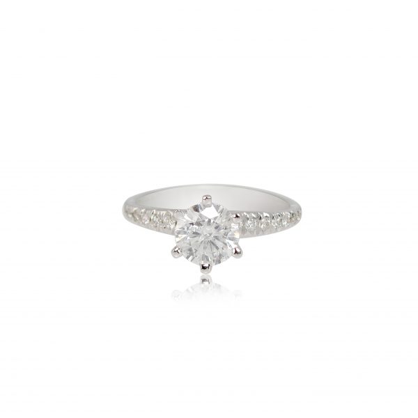 CLASSIC DIAMOND ENGAGMENT RING 1 carat diamond By Gilat Artzi Jewelry 4